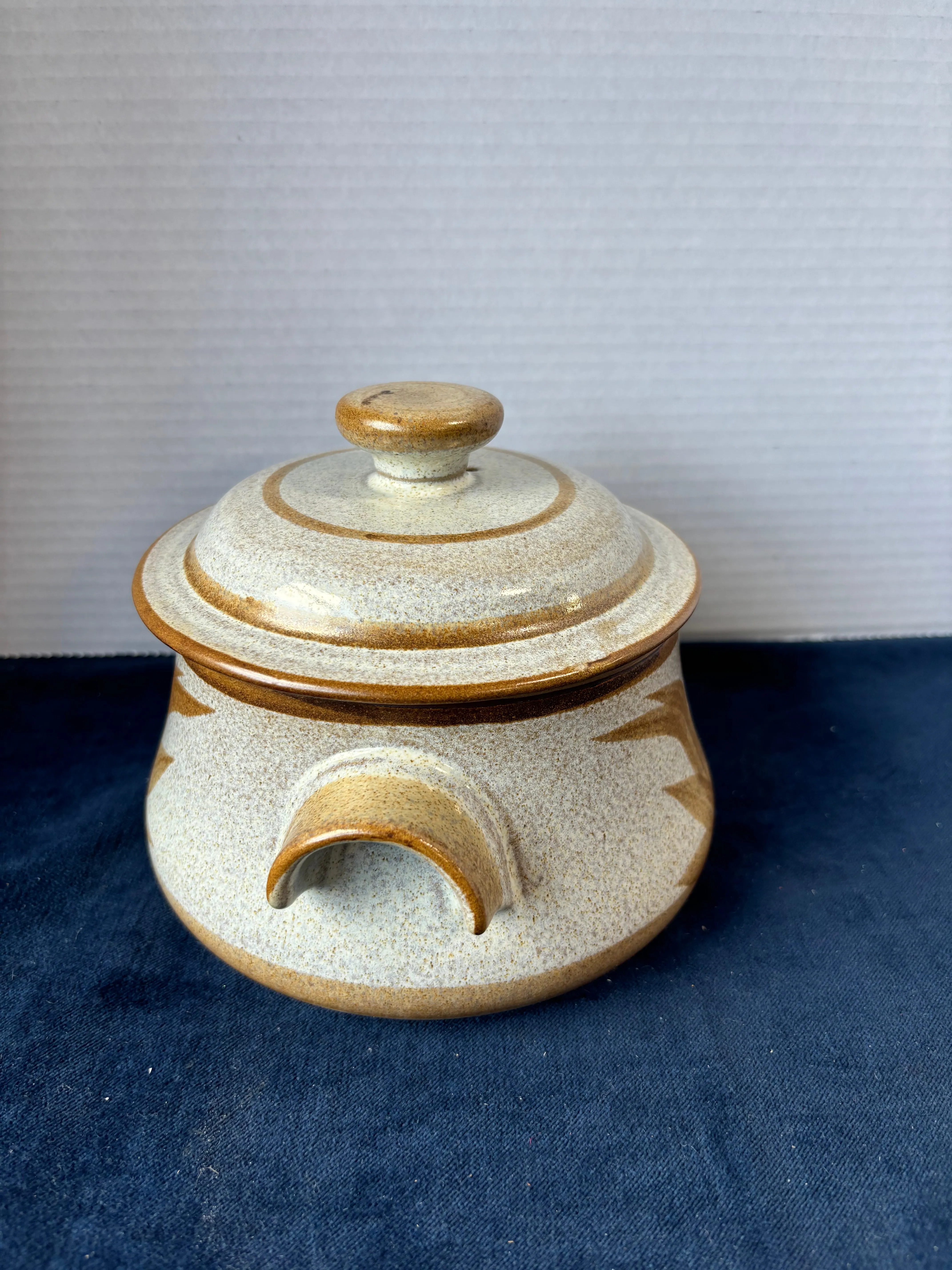 Hand Thrown Stoneware Covered Casserole w/ Brown Plant Design